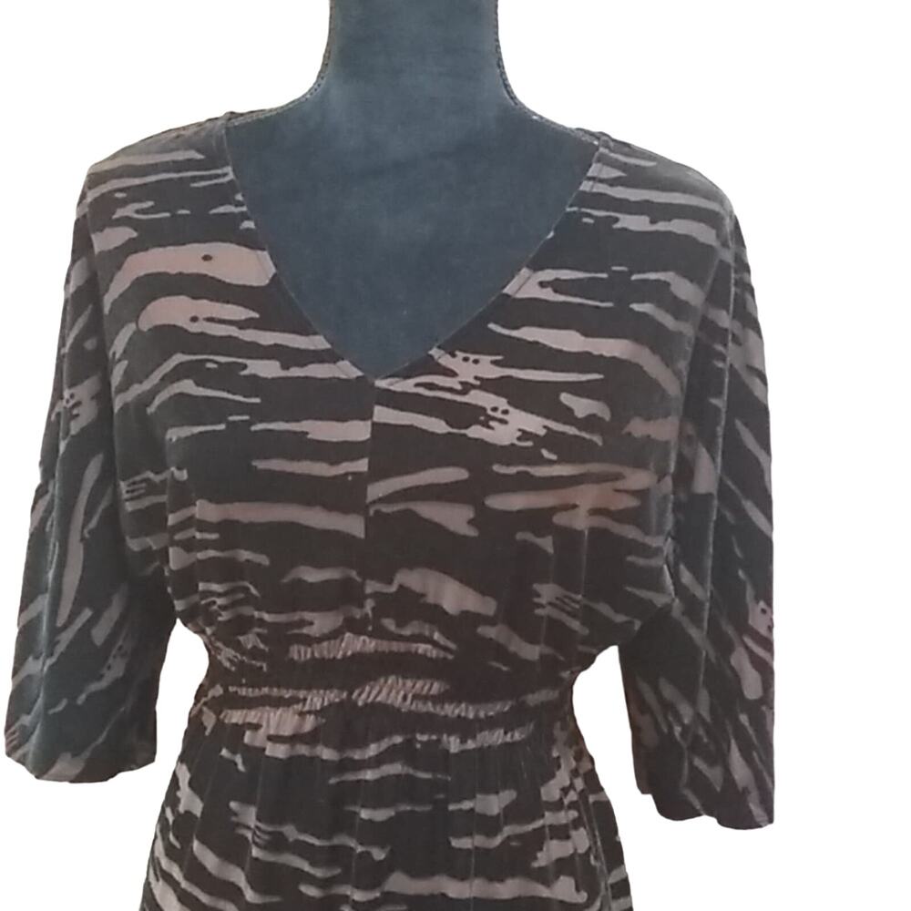 Soma V-neck Brown + black animal print dress
